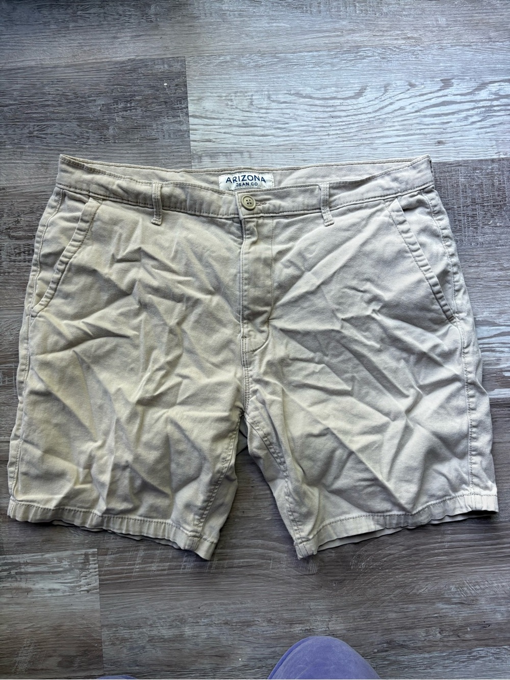 Arizona Jean Company Khaki Men’s Flat Front Casual Shorts